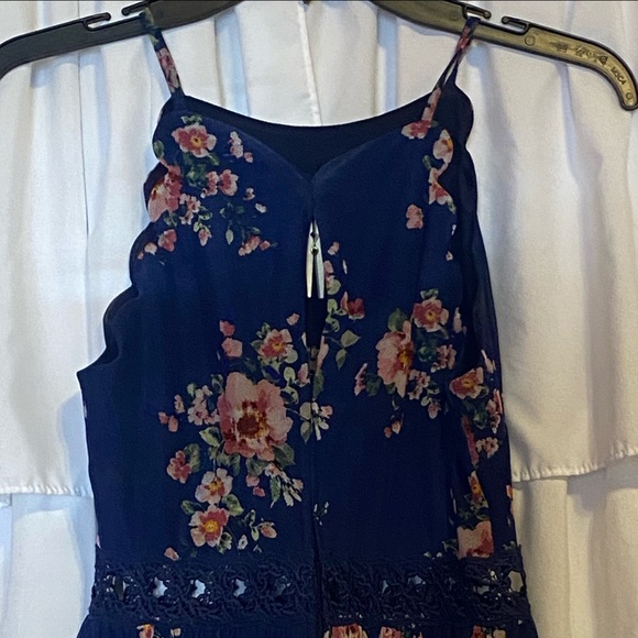 Nave Chiffon Dress - Picture 3 of 3